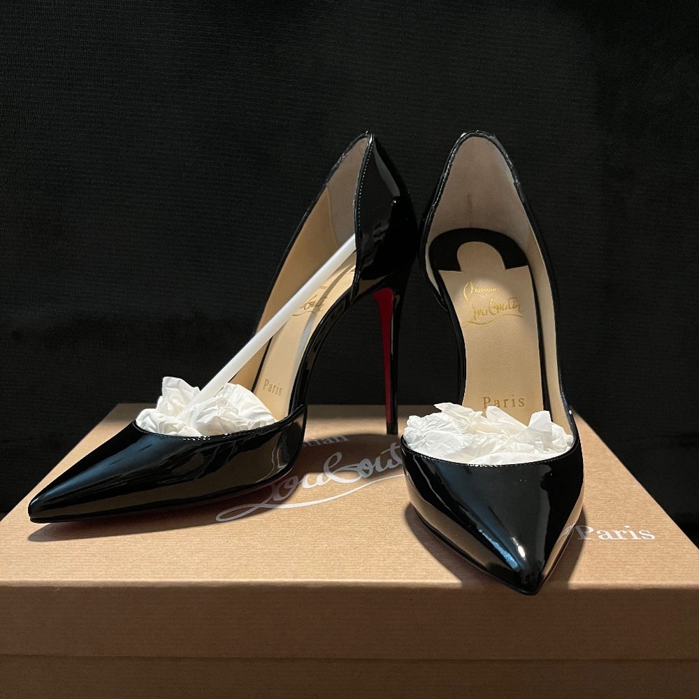 Christian Louboutin Iriza Black 35